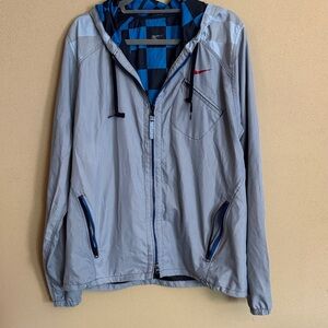 Nike Men's Light grey Windbreaker Jacket
